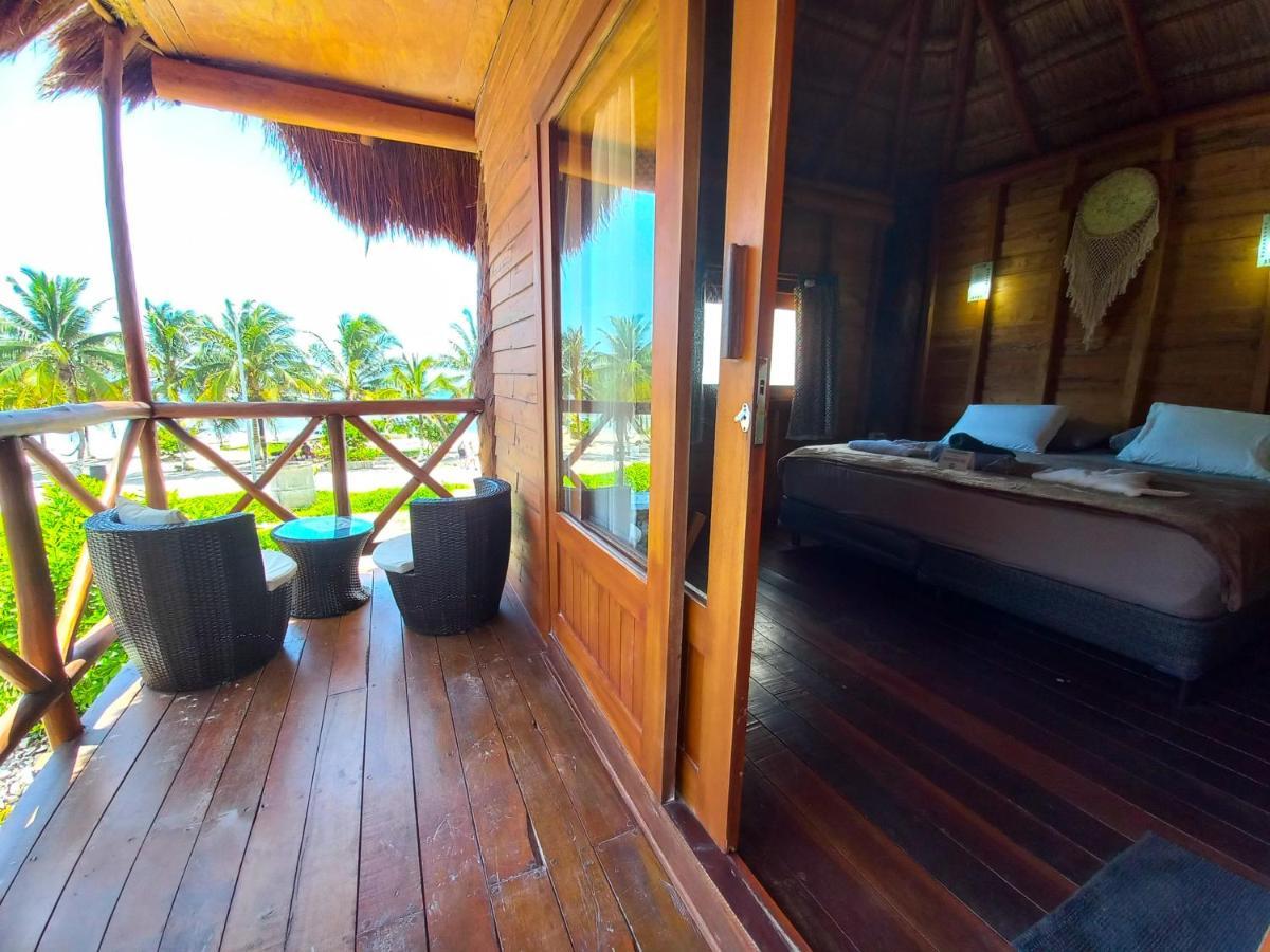 Palmeras De Mahahual Cabanas Luaran gambar