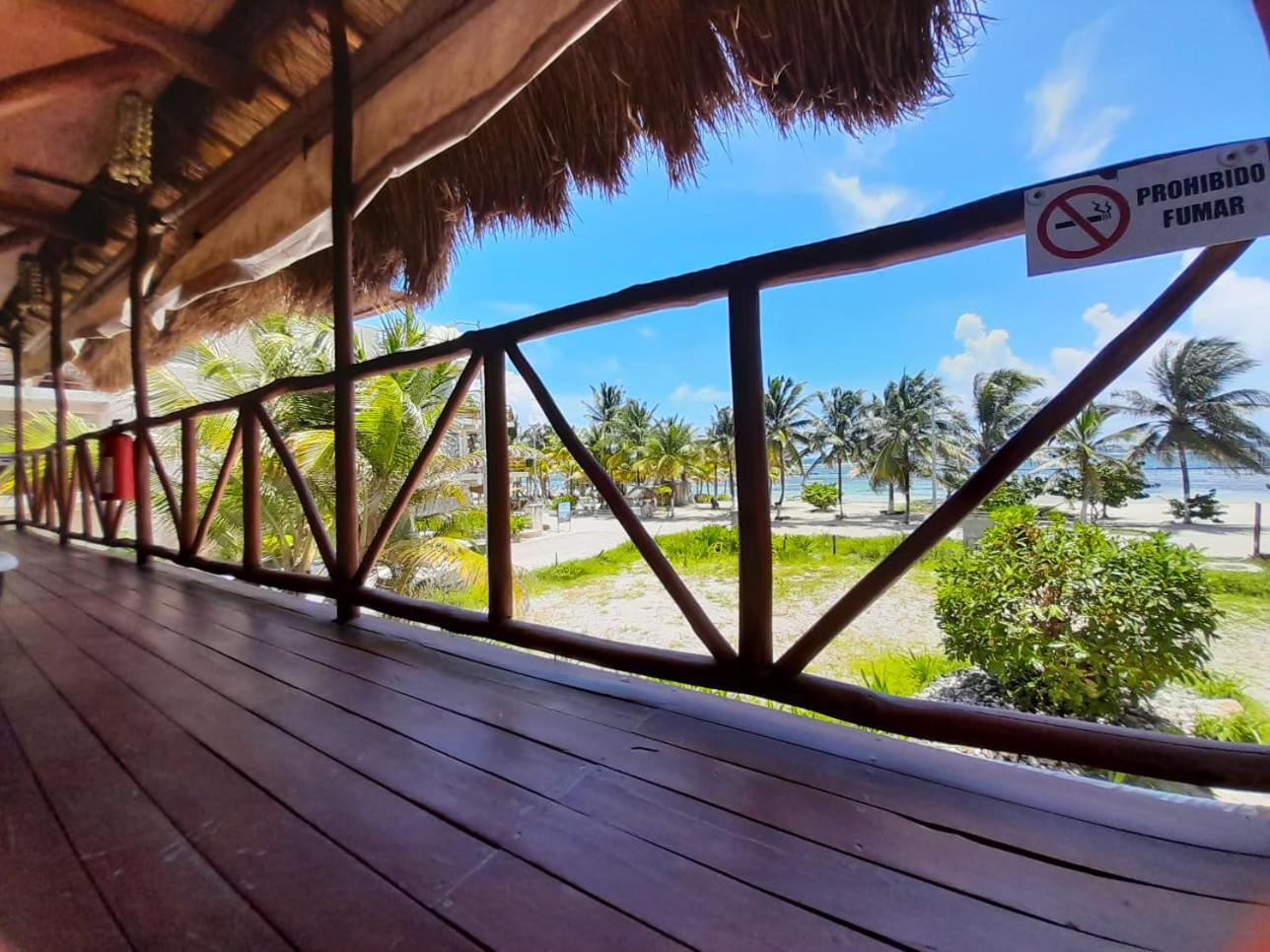 Palmeras De Mahahual Cabanas Bilik gambar
